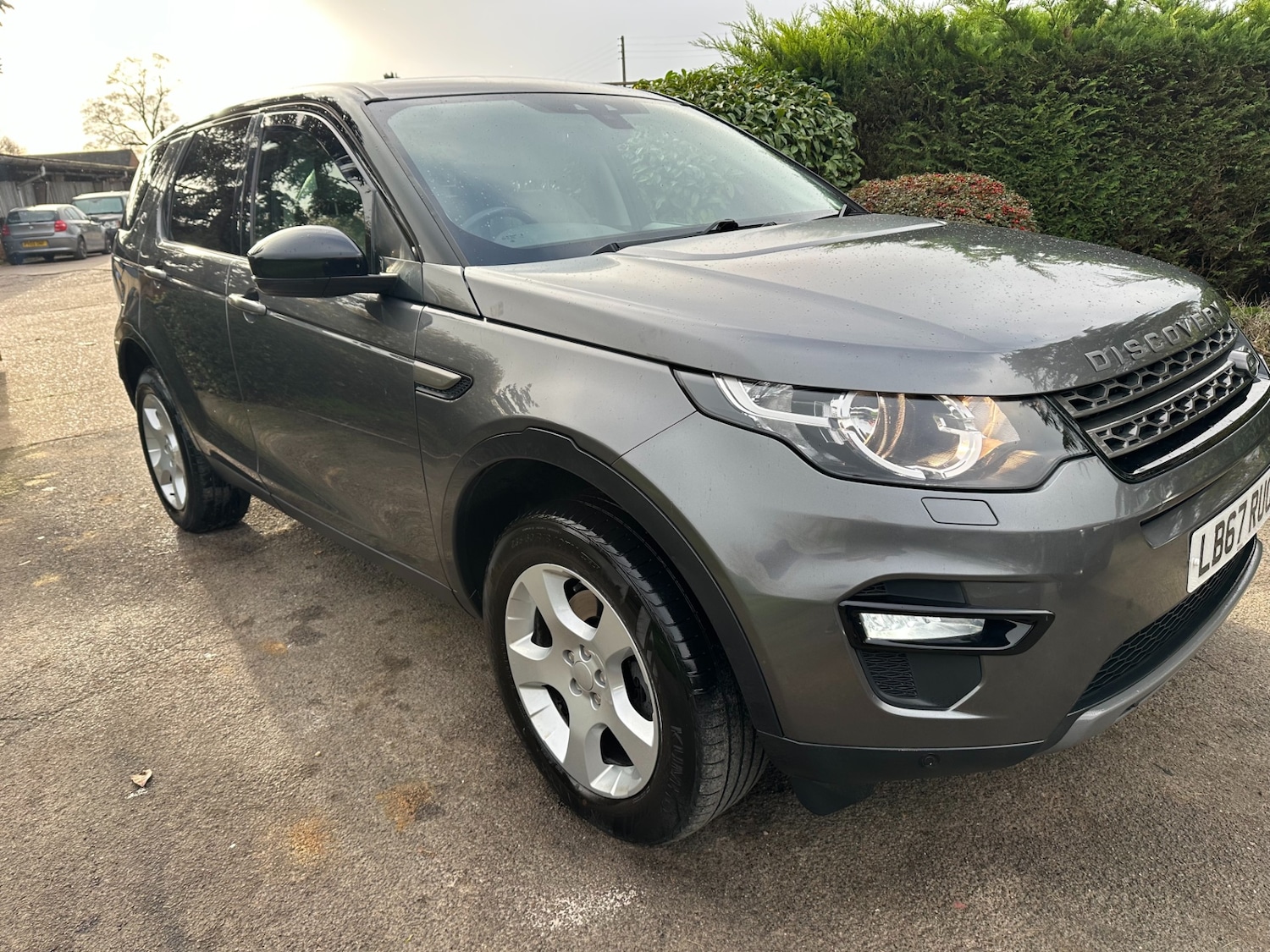 Used Land Rover Discovery Sport 2018 for sale - 76615878: Photo 4