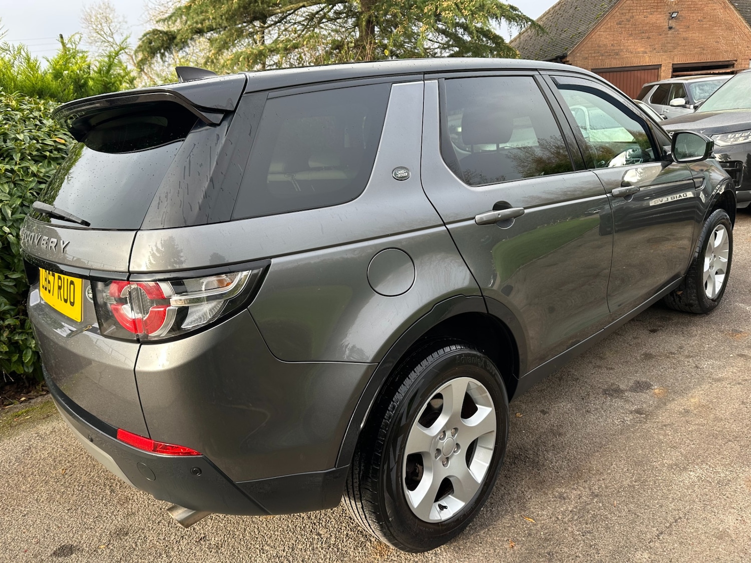 Used Land Rover Discovery Sport 2018 for sale - 76615878: Photo 5