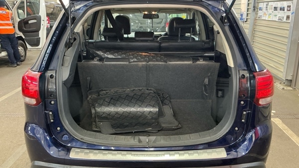 Used Mitsubishi Outlander 2017 for sale - 78139194: Photo 11