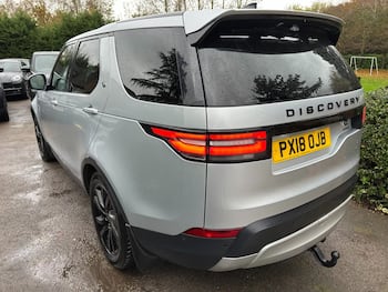 Used Land Rover Discovery 2018 for sale - 79697228: Photo