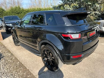 Used Land Rover Range Rover Evoque 2017 for sale - 79697279: Photo