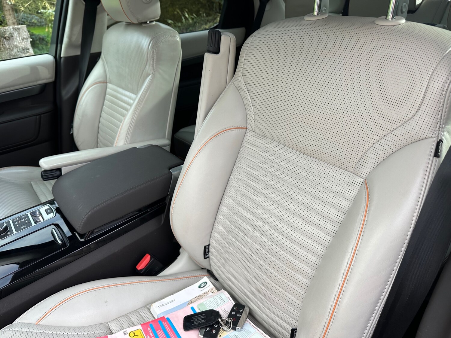 Used Land Rover Discovery 2017 for sale - 76405189: Photo 22