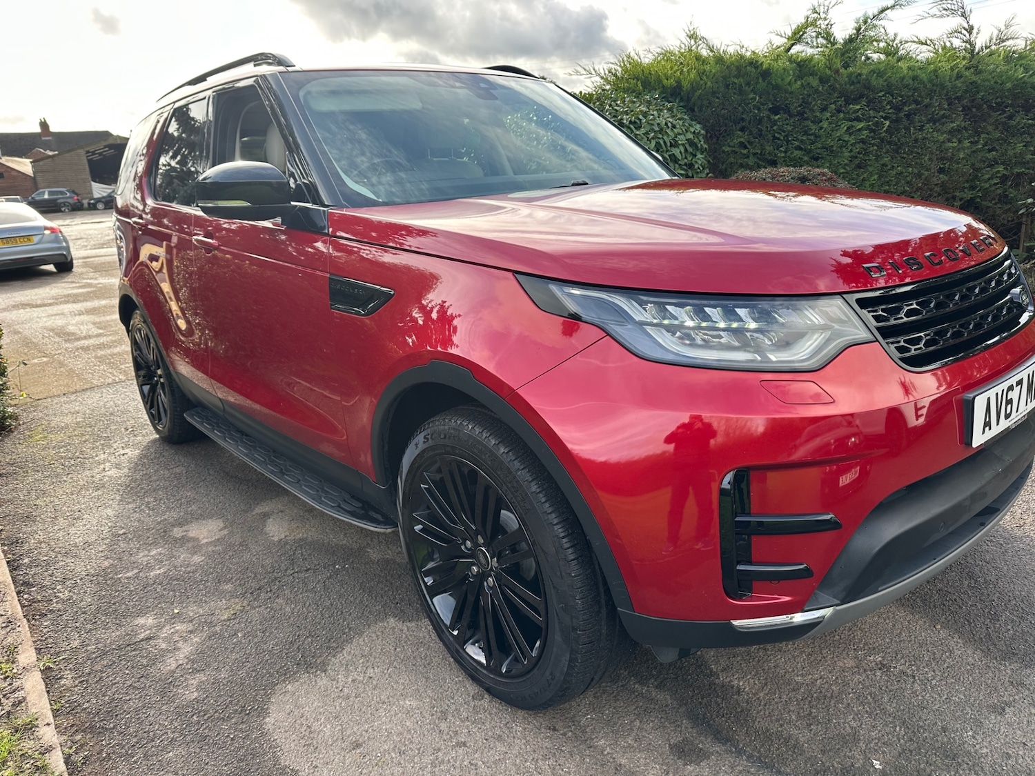 Used Land Rover Discovery 2017 for sale - 76405189: Photo 3