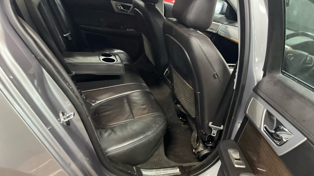 Used Jaguar XF 2014 for sale - 78207220: Photo 9