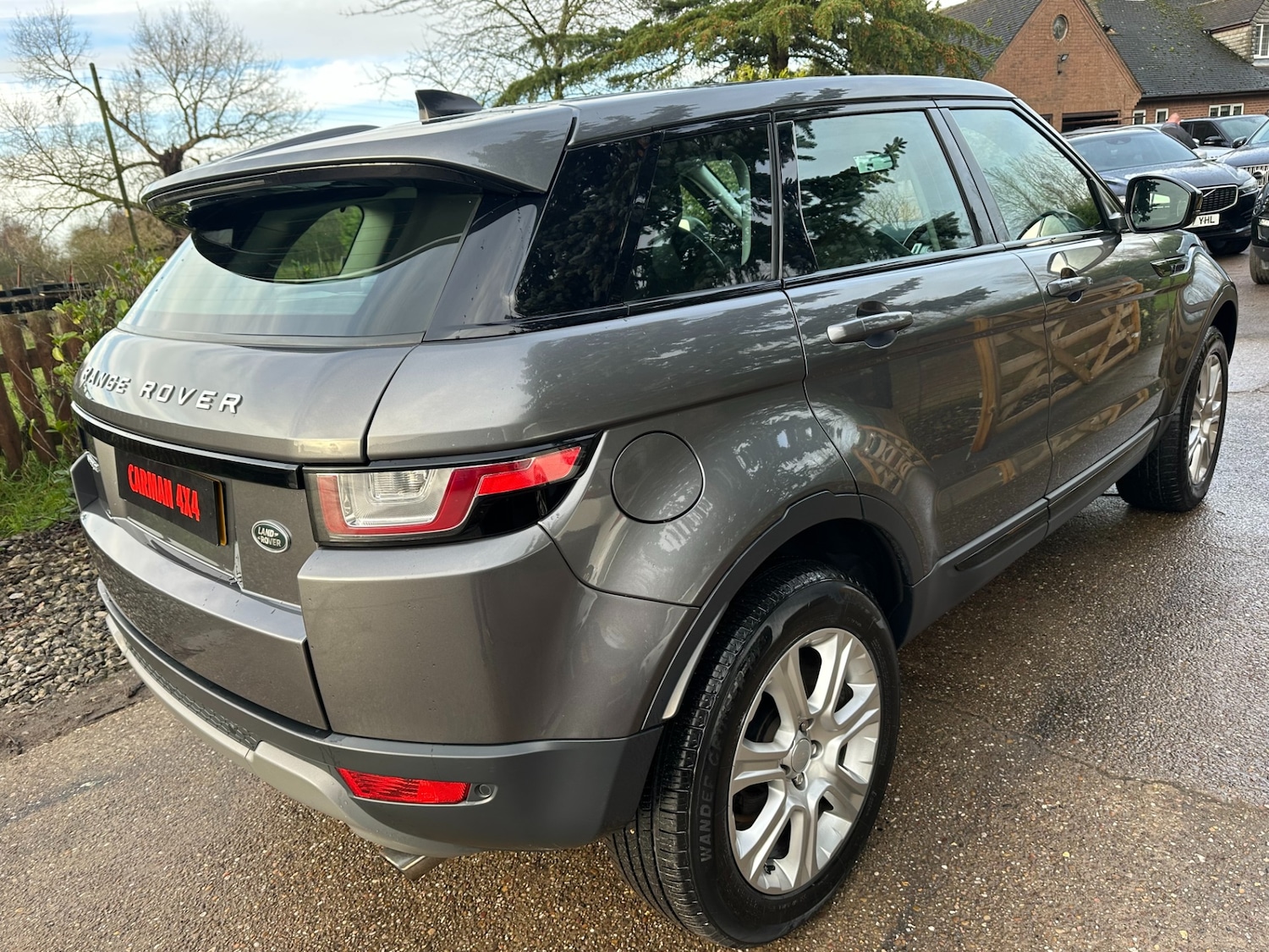 Used Land Rover Range Rover Evoque 2018 for sale - 76885282: Photo 4