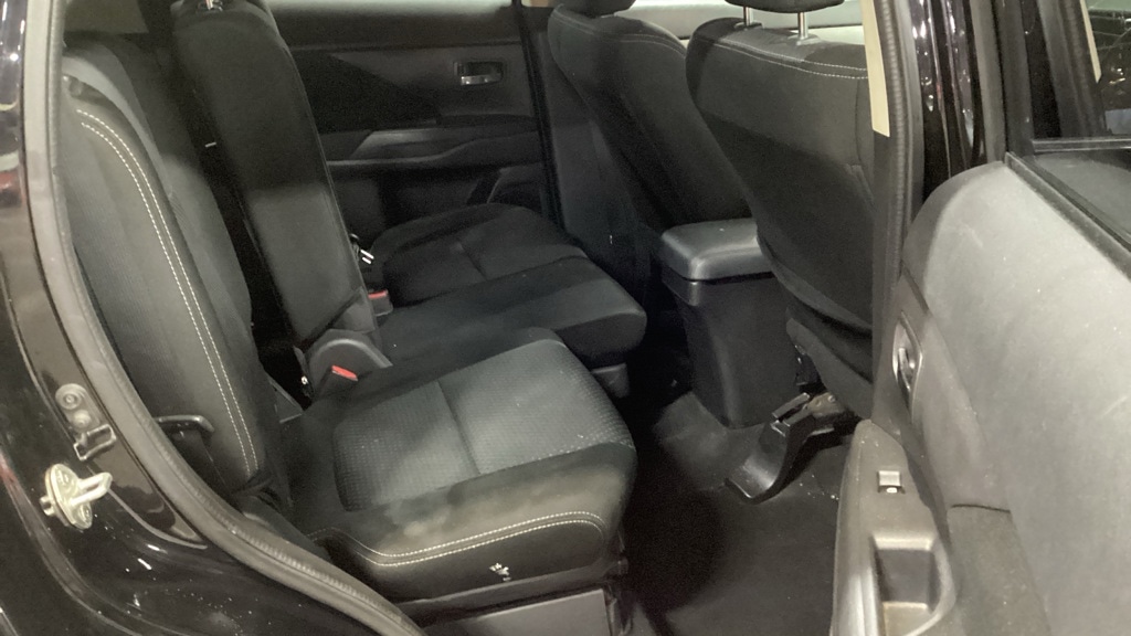 Used Mitsubishi Outlander 2016 for sale - 77607187: Photo 15