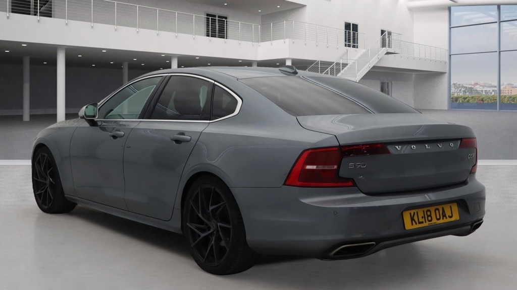 Used Volvo S90 2018 for sale - 76895249: Photo 3