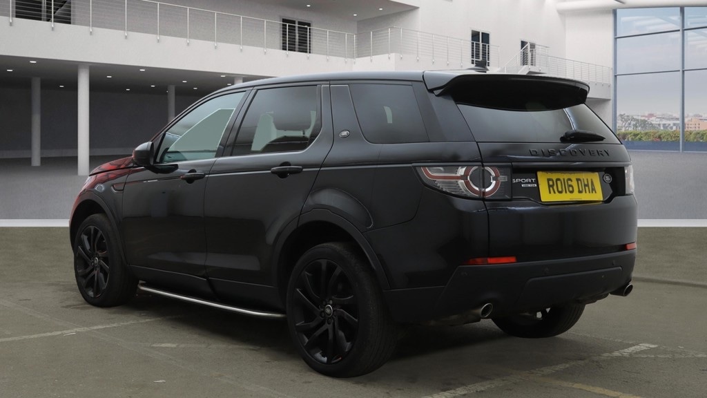 Used Land Rover Discovery Sport 2016 for sale - 76799588: Photo 4