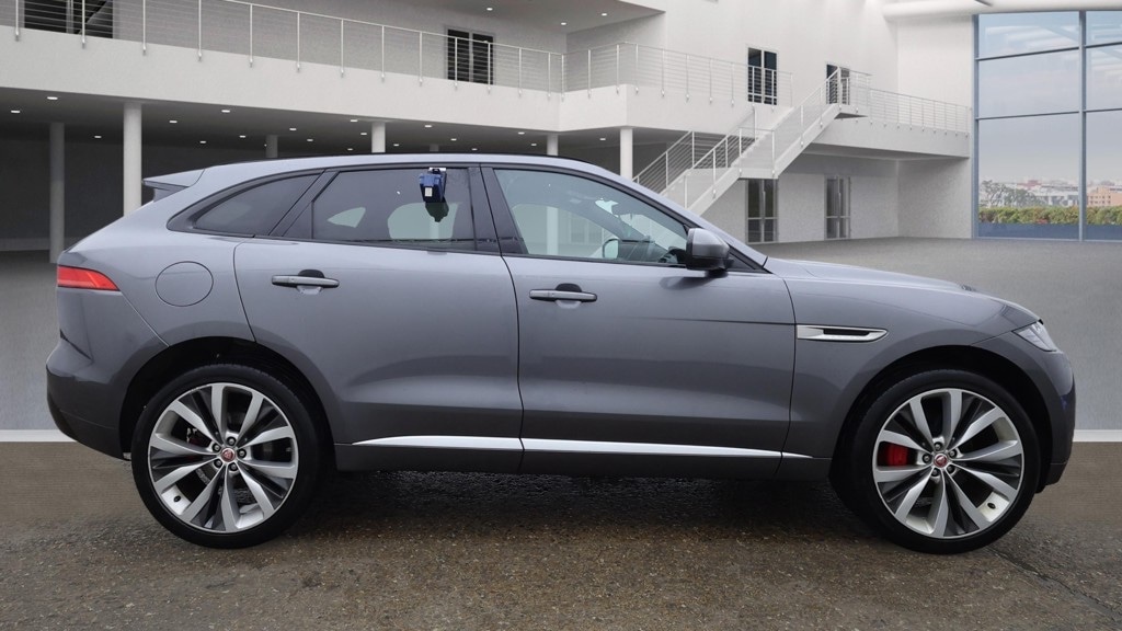 Used Jaguar F-Pace 2018 for sale - 77063448: Photo 12