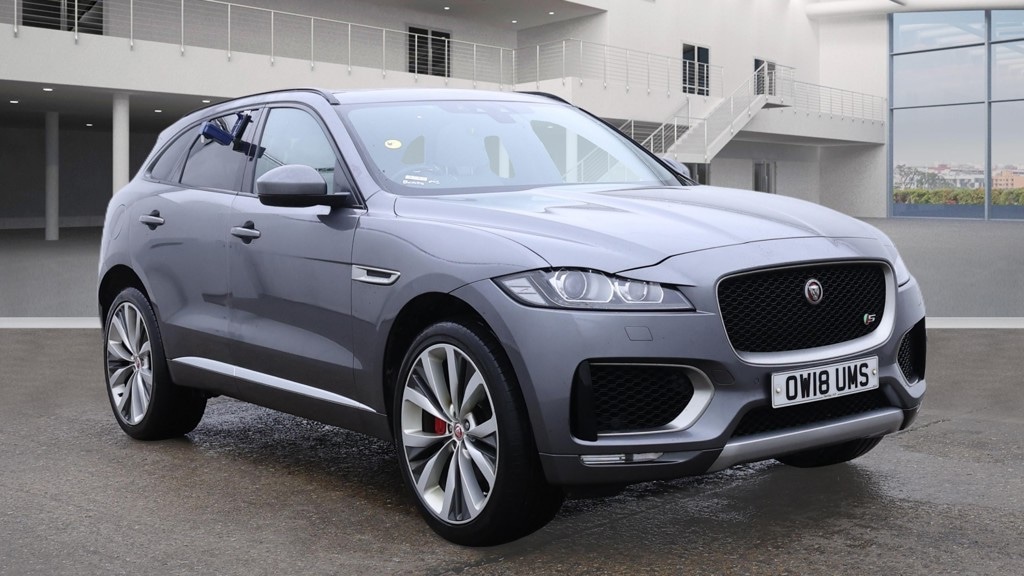 Used Jaguar F-Pace 2018 for sale - 77063448: Photo 4