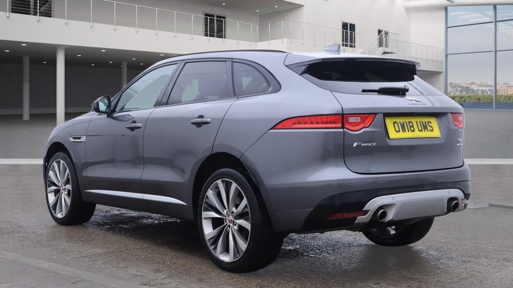 Used Jaguar F-Pace 2018 for sale - 77063448: Photo 6