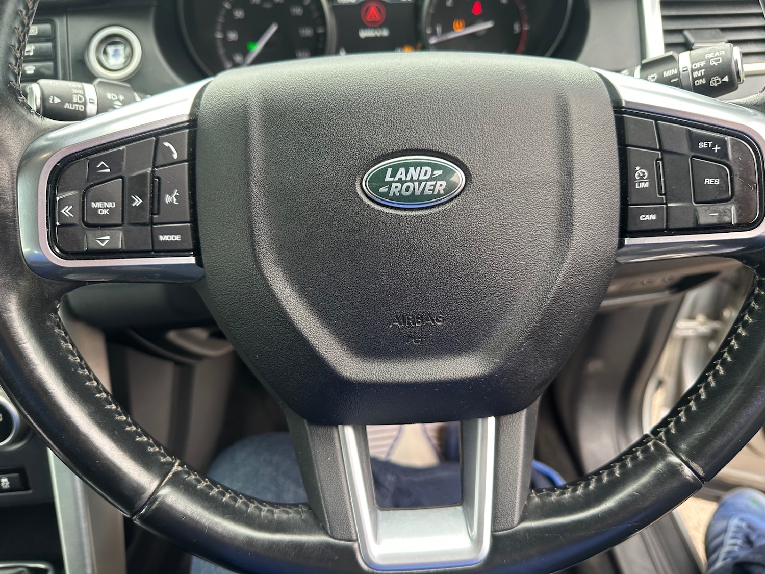 Used Land Rover Discovery Sport 2016 for sale - 76221877: Photo 16