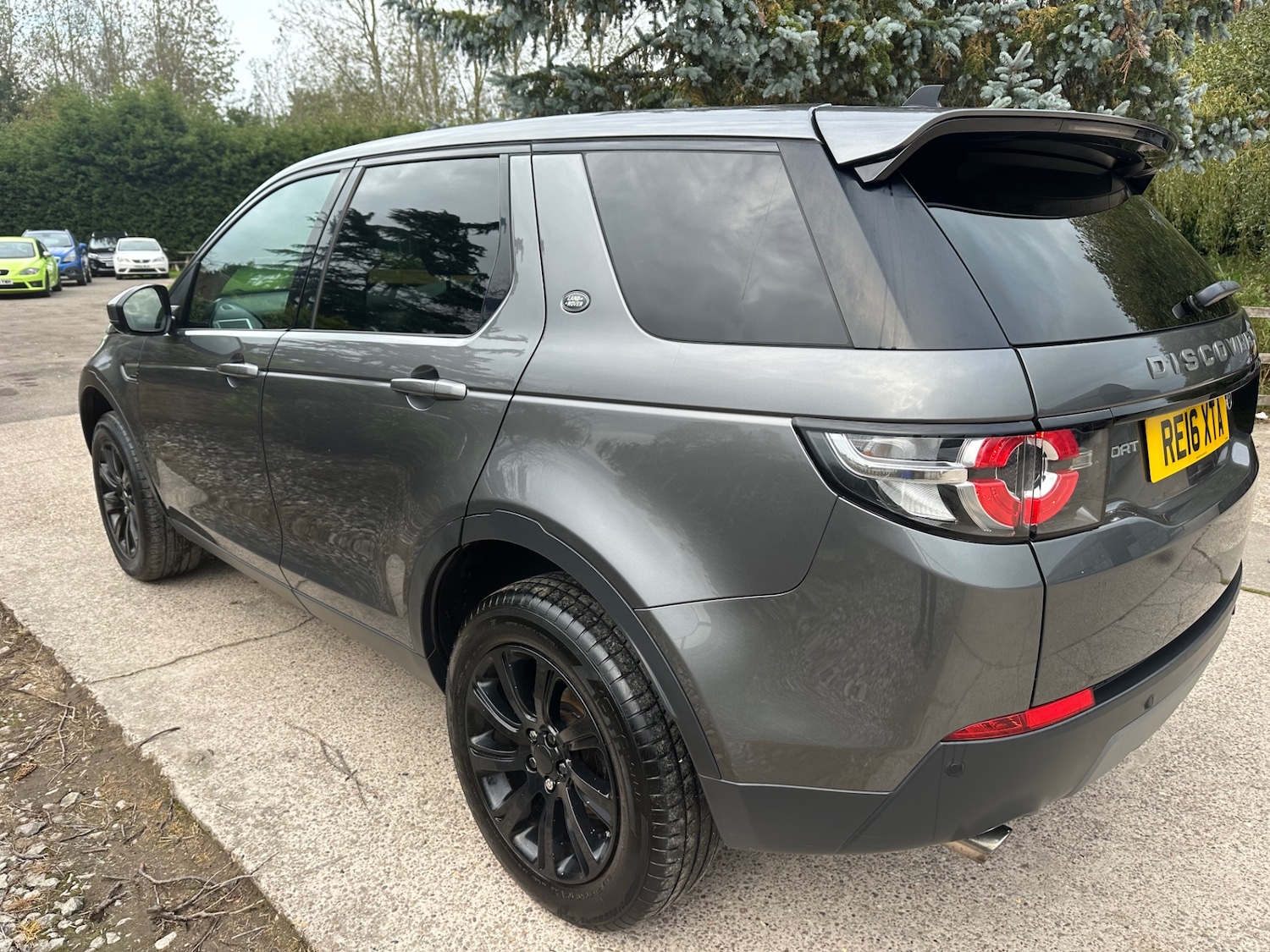 Used Land Rover Discovery Sport 2016 for sale - 76221877: Photo 4