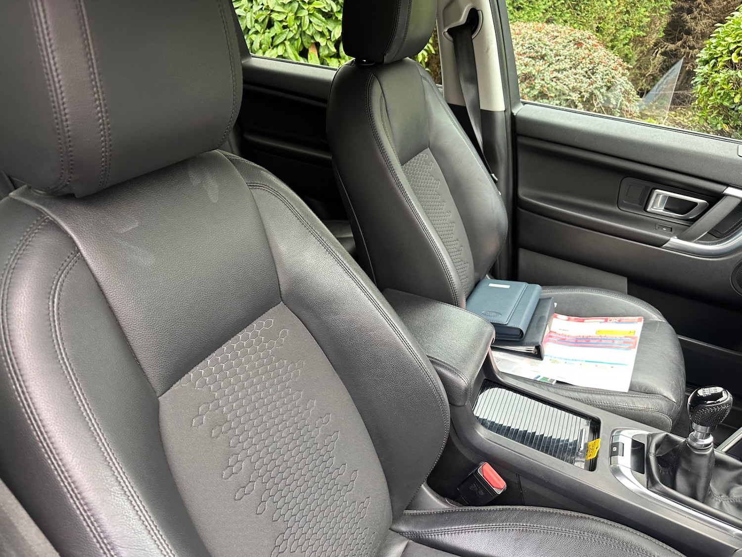 Used Land Rover Discovery Sport 2015 for sale - 76365106: Photo 11