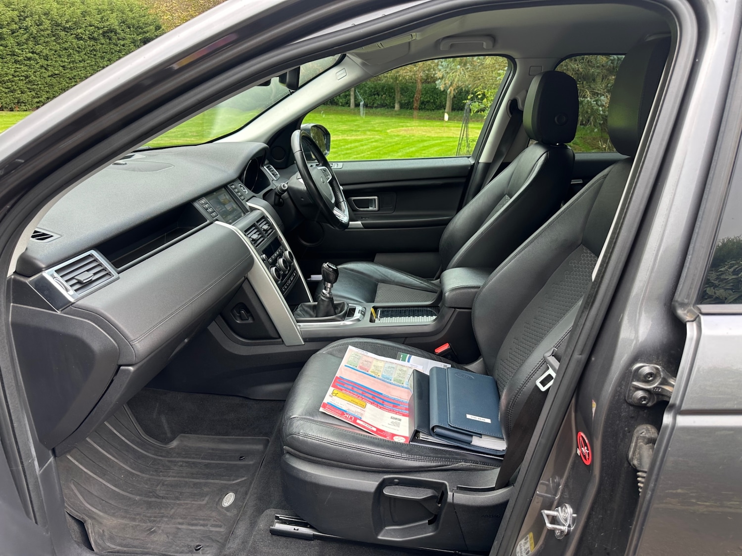 Used Land Rover Discovery Sport 2015 for sale - 76365106: Photo 16