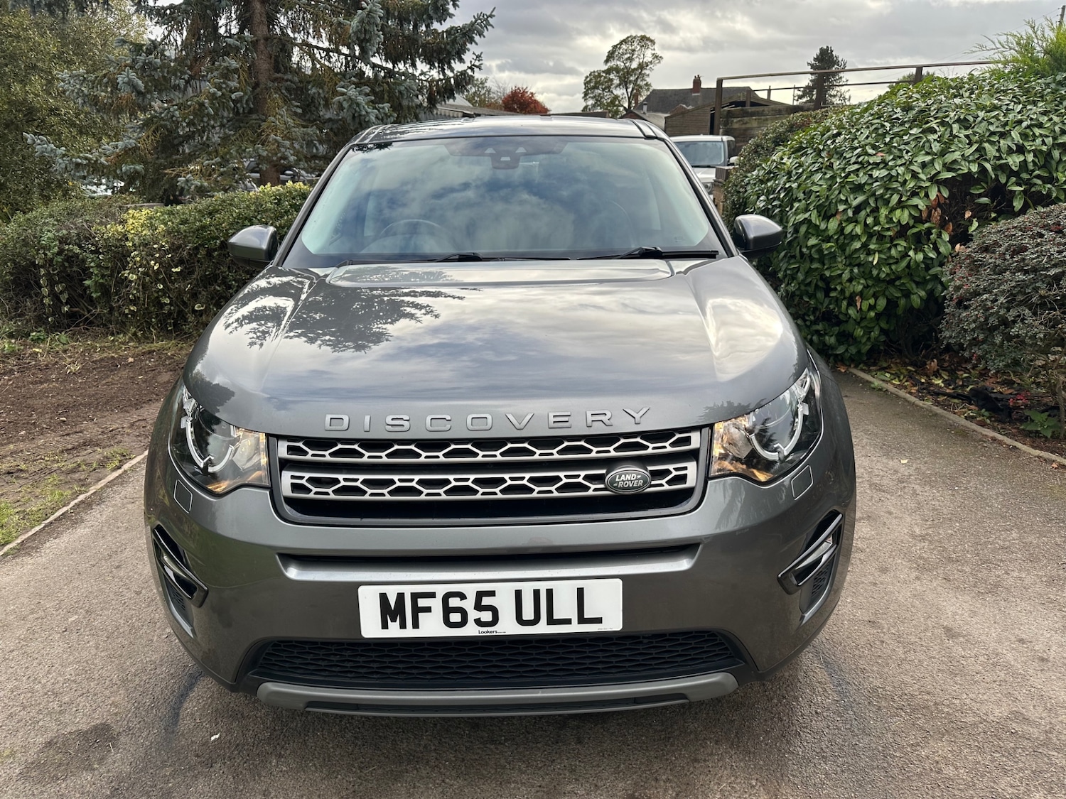 Used Land Rover Discovery Sport 2015 for sale - 76365106: Photo 2