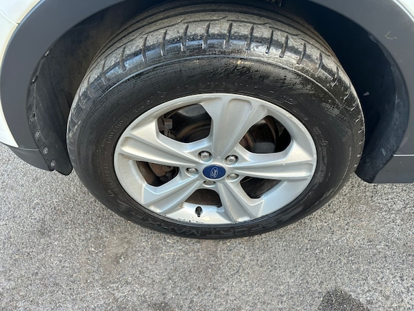Used Ford Kuga 2015 for sale - 76217644: Photo 13