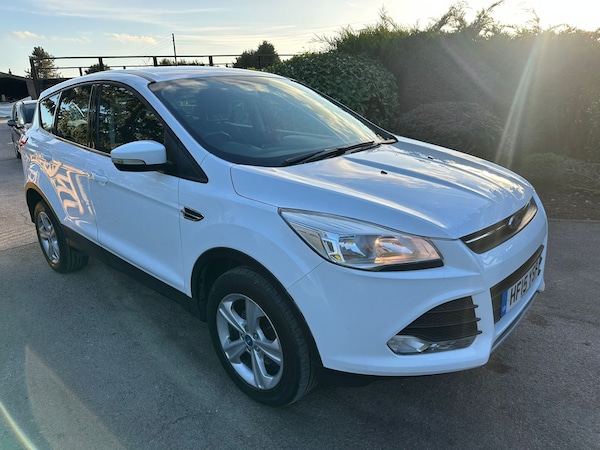 Used Ford Kuga 2015 for sale - 76217644: Photo 1