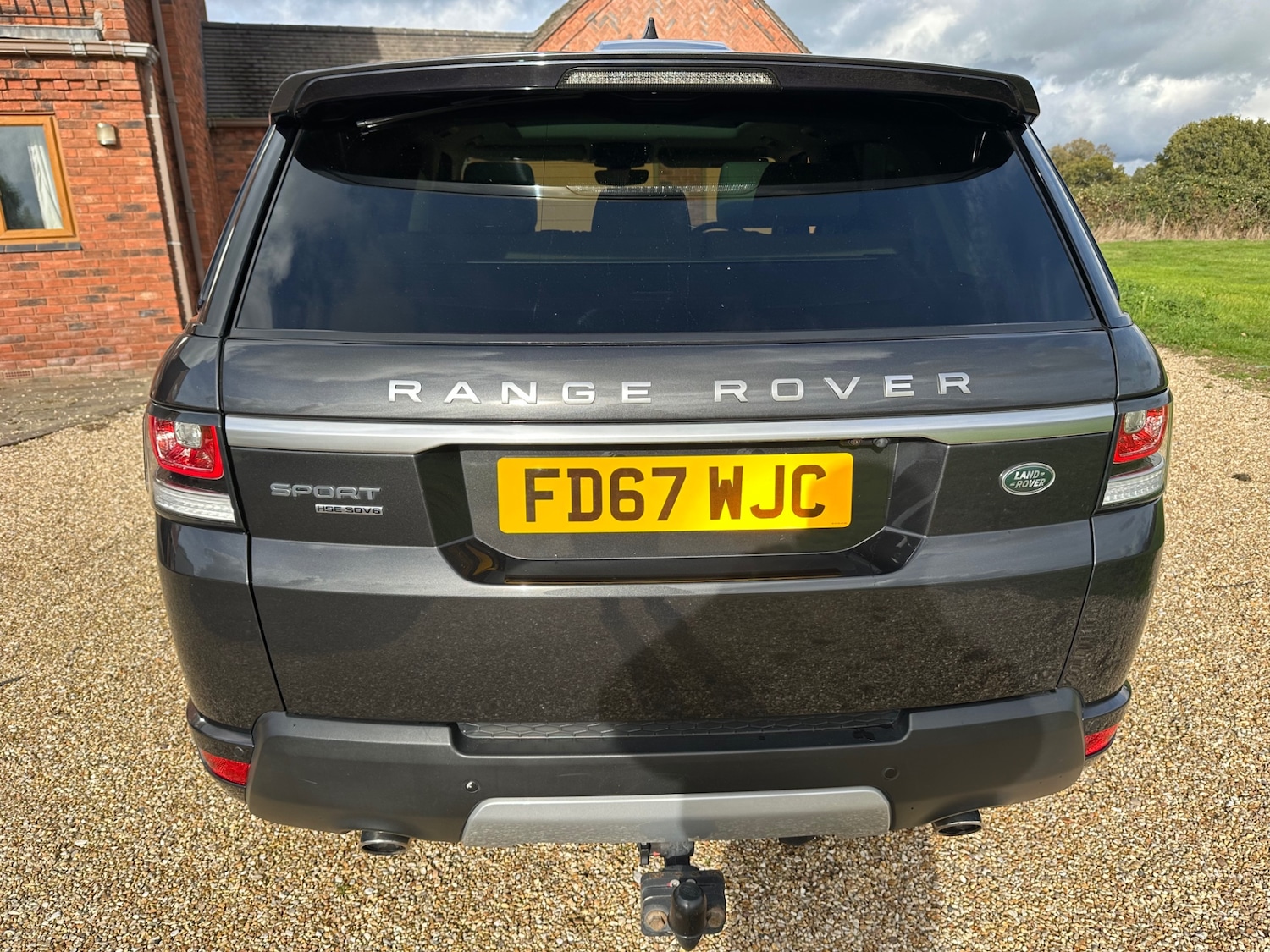 Used Land Rover Range Rover Sport 2017 for sale - 76405013: Photo 4