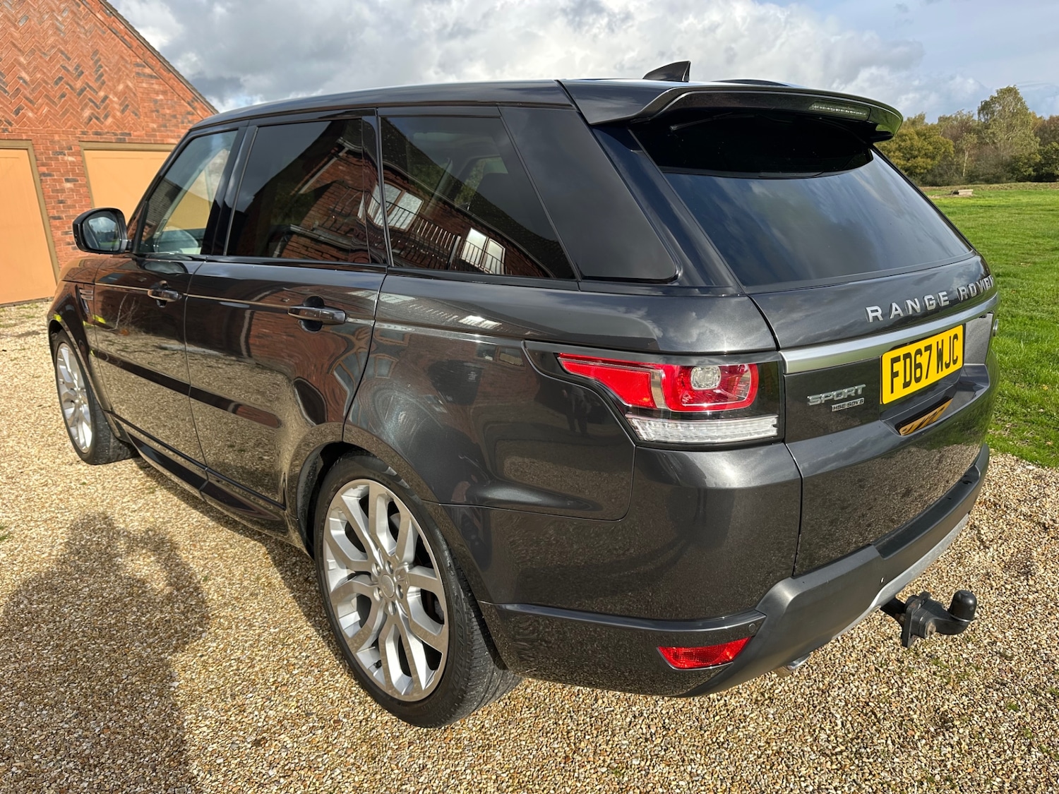 Used Land Rover Range Rover Sport 2017 for sale - 76405013: Photo 5