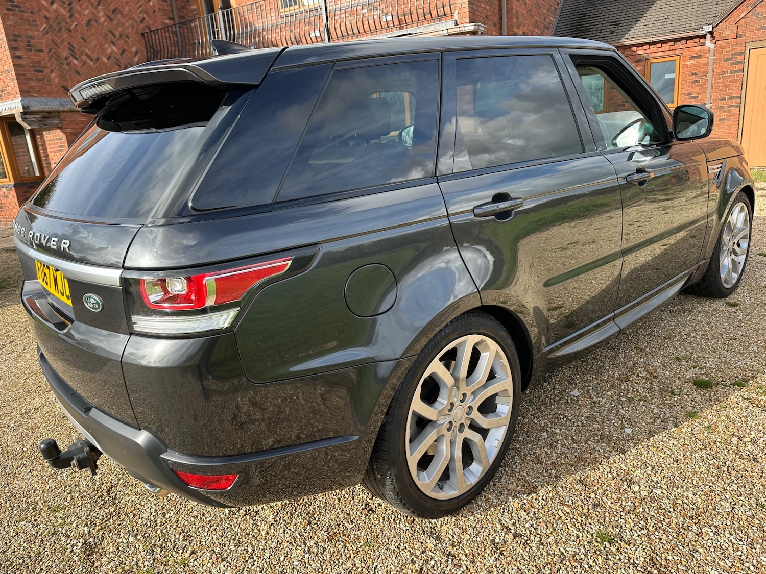 Used Land Rover Range Rover Sport 2017 for sale - 76405013: Photo 6