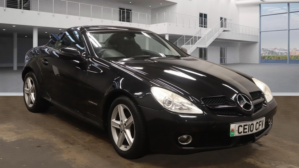 Used Mercedes-Benz SLK 2010 for sale - 76411467: Photo 2