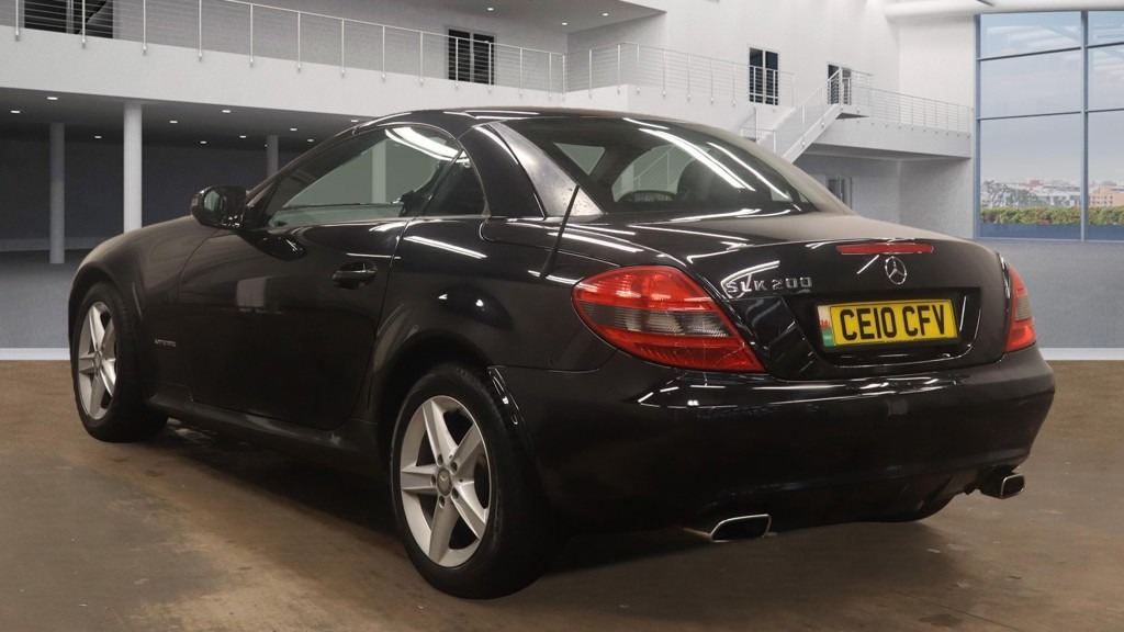 Used Mercedes-Benz SLK 2010 for sale - 76411467: Photo 3