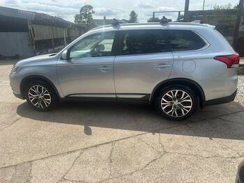 Used Mitsubishi Outlander 2017 for sale - 79697107: Photo