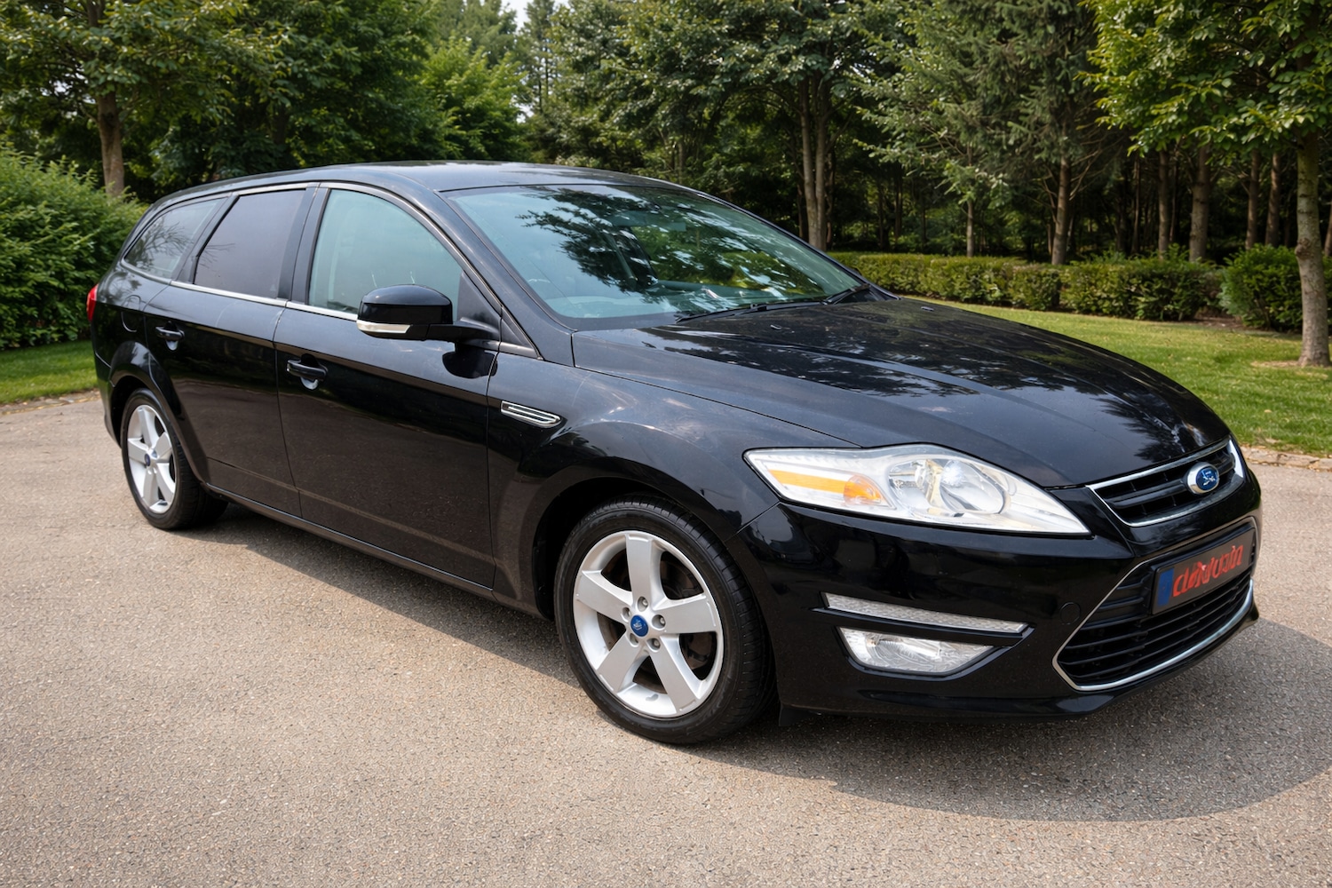 Used Ford Mondeo 2011 for sale - 77688350: Photo 2