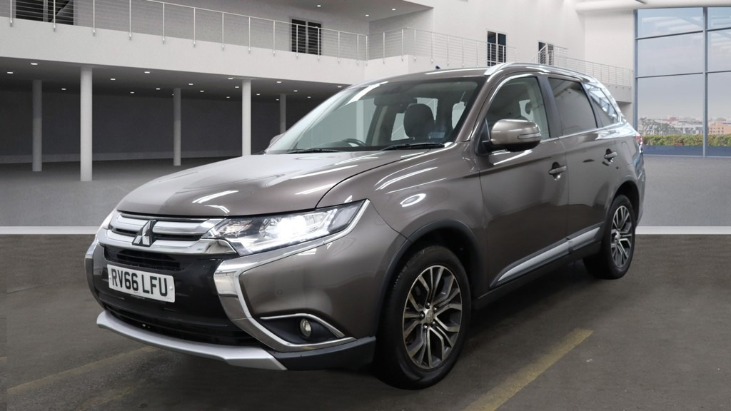 Used Mitsubishi Outlander 2016 for sale - 77542535: Photo 8