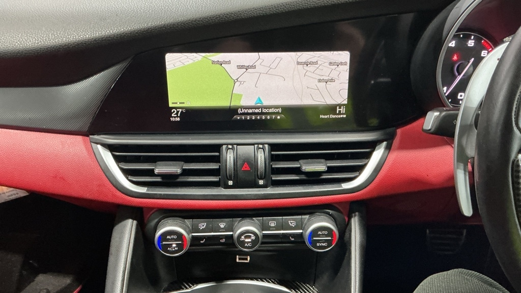 Used Alfa Romeo Giulia 2017 for sale - 76799611: Photo 13