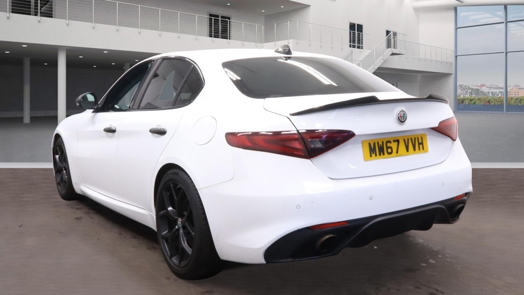 Used Alfa Romeo Giulia 2017 for sale - 76799611: Photo 3