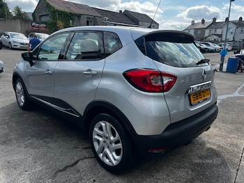 Used Renault Captur 2015 for sale - 79413676: Photo