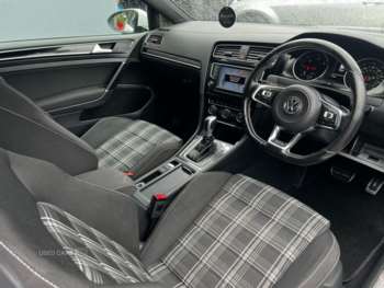 Used Volkswagen Golf 2015 for sale - 74759357: Photo