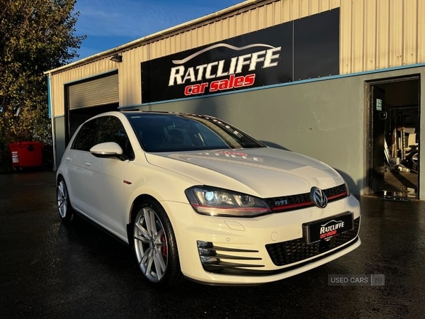 Used Volkswagen Golf 2015 for sale - 76419546: Photo 1