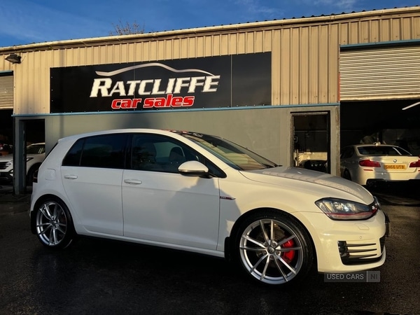 Used Volkswagen Golf 2015 for sale - 76419546: Photo 2