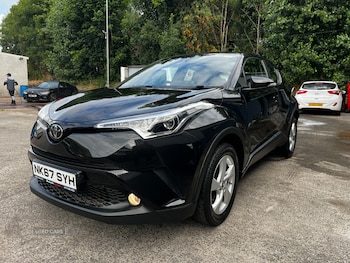 Used Toyota C-HR 2017 for sale - 79396821: Photo