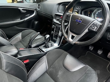 Used Volvo V40 2016 for sale - 77321210: Photo