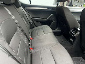 Used Skoda Superb 2016 for sale - 78695794: Photo