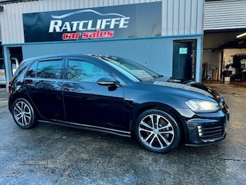 Used Volkswagen Golf 2016 for sale - 77132199: Photo