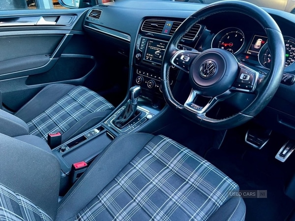 Used Volkswagen Golf 2016 for sale - 77132199: Photo 4
