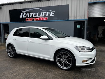 Used Volkswagen Golf 2017 for sale - 76216337: Photo 2