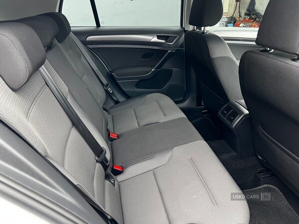 Used Volkswagen Golf 2017 for sale - 76216337: Photo 5