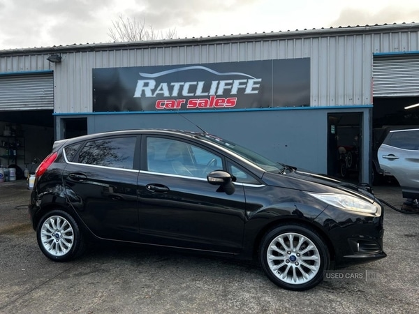 Used Ford Fiesta 2014 for sale - 76927208: Photo 2