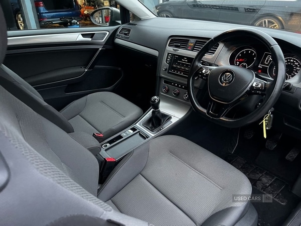 Used Volkswagen Golf 2015 for sale - 77082189: Photo 4