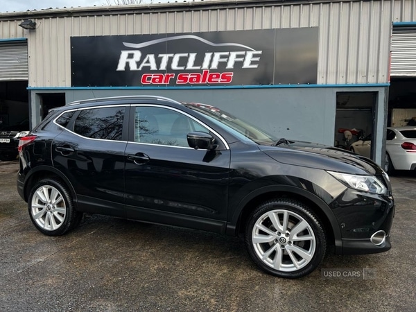 Used Nissan Qashqai 2016 for sale - 76998655: Photo 2