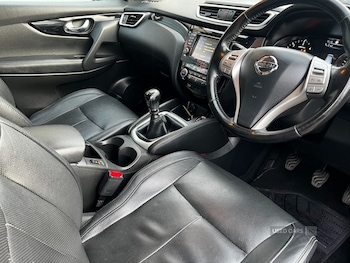 Used Nissan Qashqai 2016 for sale - 76998655: Photo