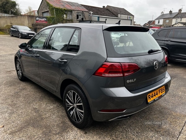 Used Volkswagen Golf 2018 for sale - 78048676: Photo 9