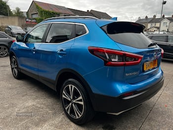 Used Nissan Qashqai 2017 for sale - 79806867: Photo
