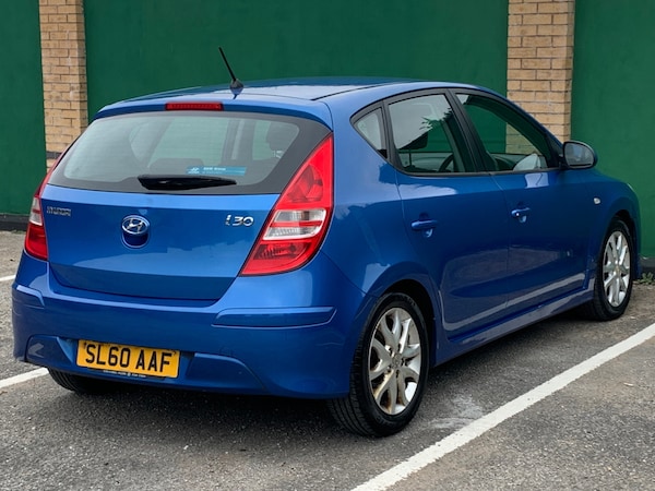 Used Hyundai i30 2010 for sale - 76263690: Photo 4